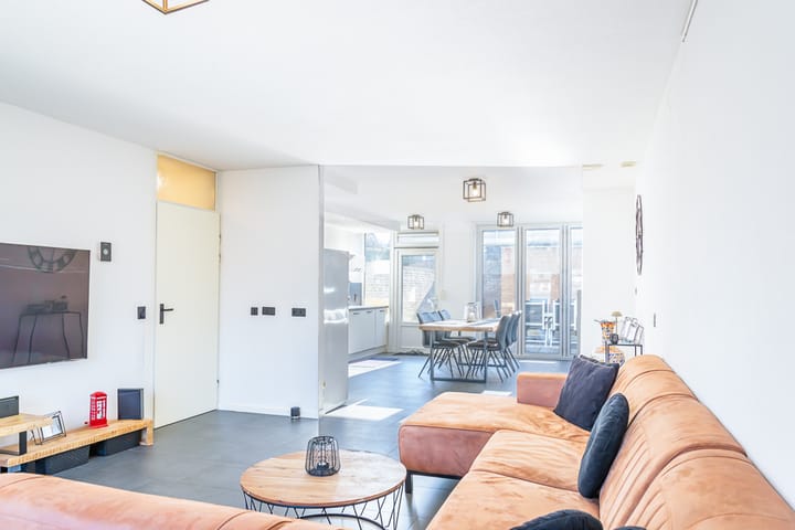 Foto 6 van Floretruwe 11-B