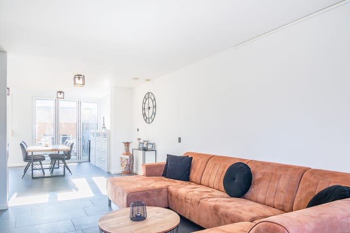 Foto 9 van Floretruwe 11-B