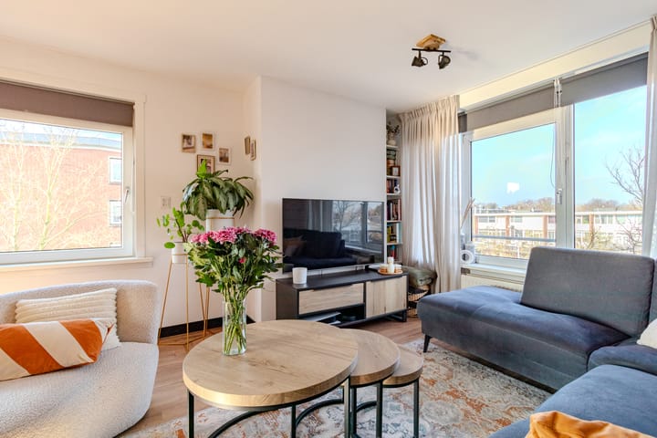 Foto 9 van Bachstraat 74