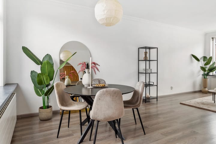 Foto 11 van Sweder van Zuylenweg 77