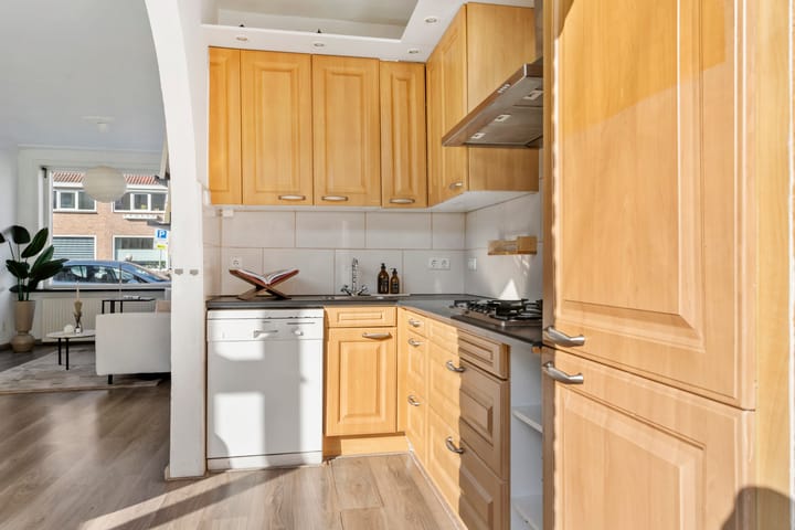 Foto 14 van Sweder van Zuylenweg 77