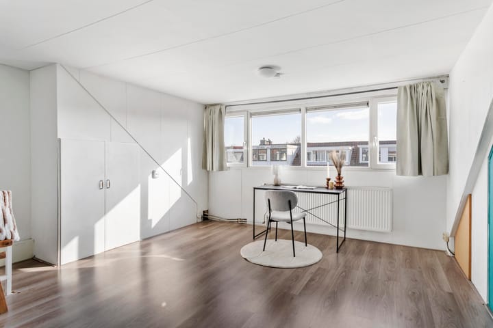 Foto 25 van Sweder van Zuylenweg 77