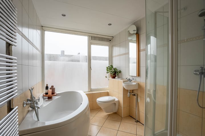 Foto 9 van Prins Hendrikstraat 19