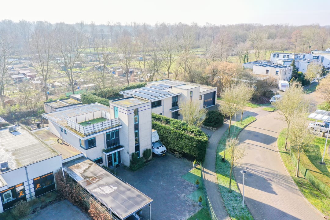 Koopwoningen - huizen te koop in [Funda]