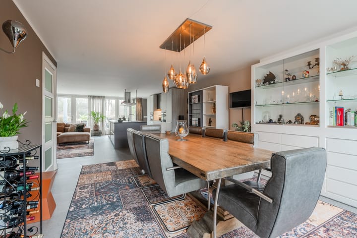 Foto 8 van Tapijtschelp 71