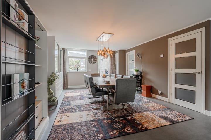 Foto 10 van Tapijtschelp 71