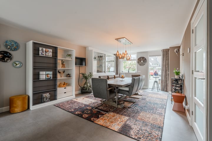 Foto 11 van Tapijtschelp 71