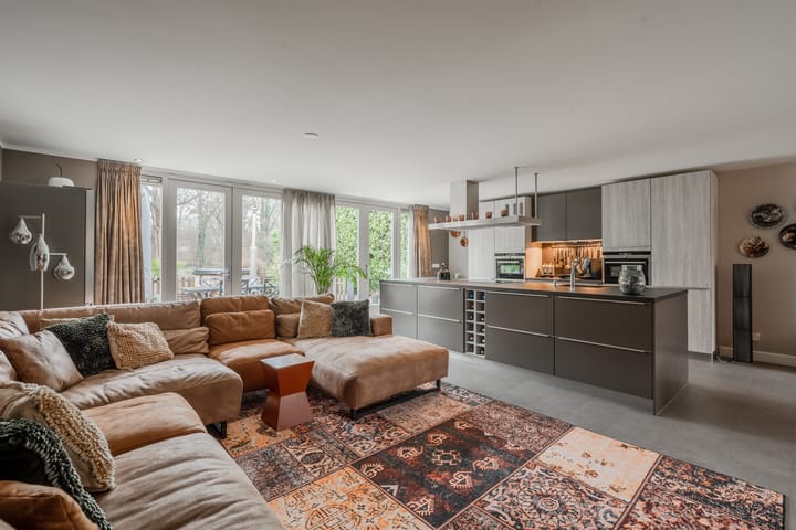 Foto 14 van Tapijtschelp 71