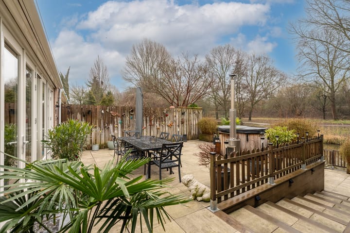 Foto 30 van Tapijtschelp 71