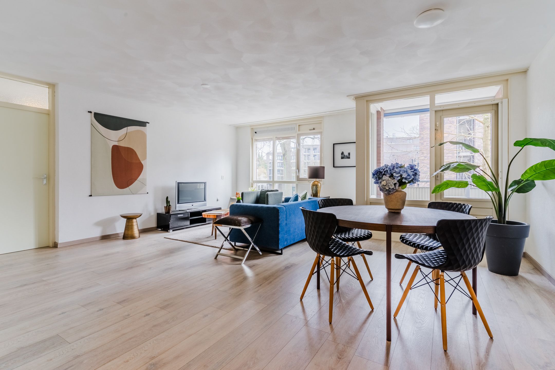 Photo 12 of Valkenierstraat 29-A