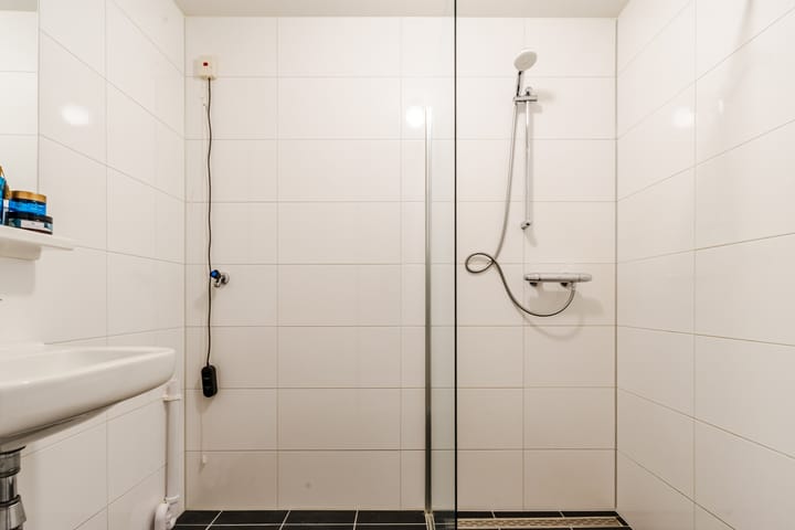 Foto 26 van Valkenierstraat 29-A