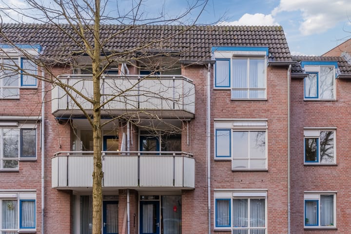 Foto 37 van Valkenierstraat 29-A