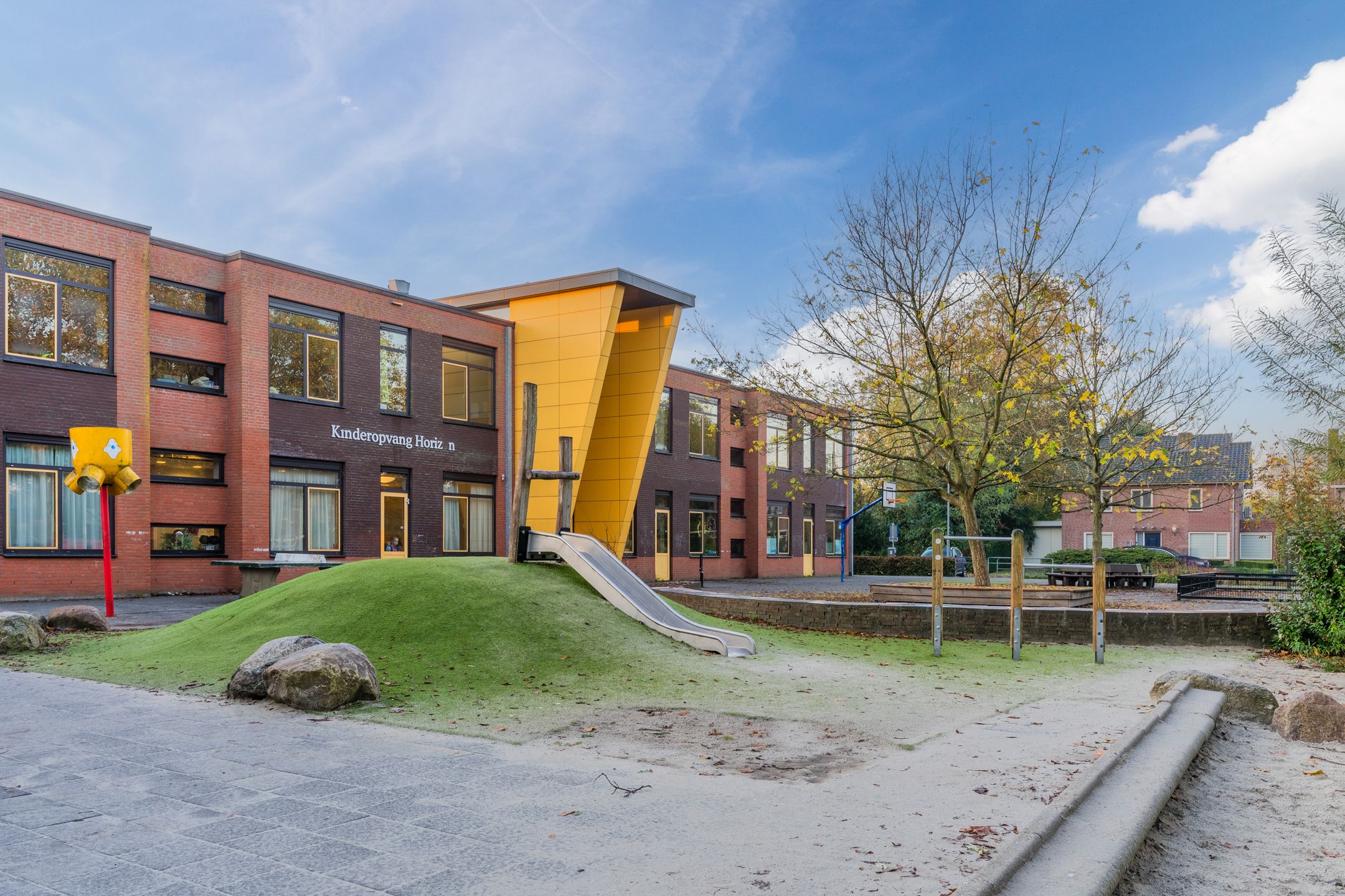 Photo 42 of Valkenierstraat 29-A