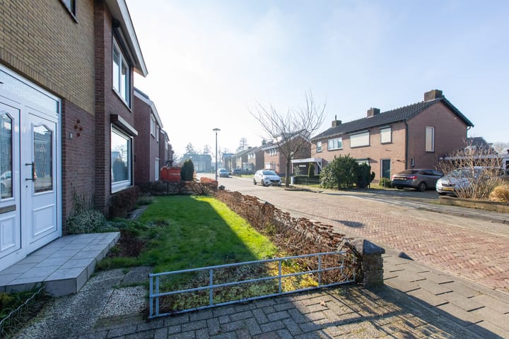 Foto 39 van Graaf Diderikstraat 10