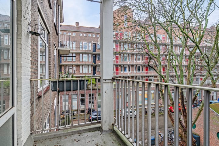 Foto 16 van Johan de Meesterstraat 31-C