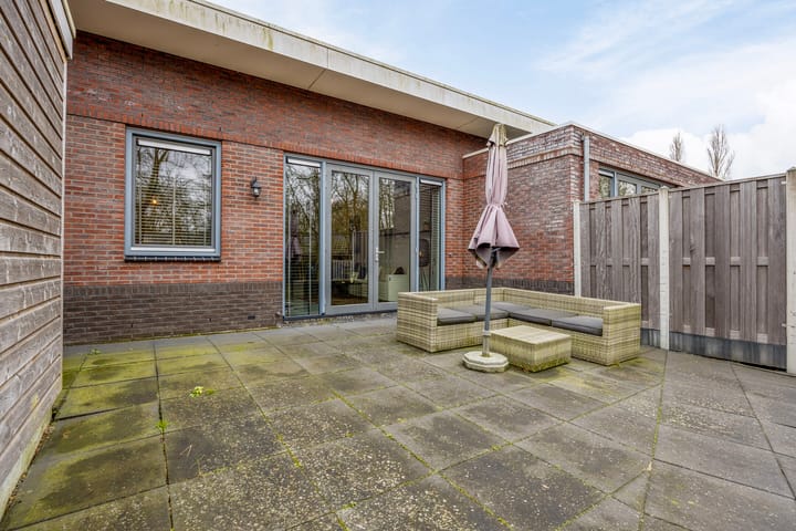 Foto 31 van Mimosaplein 15