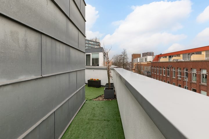 Foto 48 van Havenstraat 155