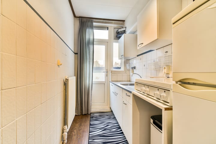 Foto 15 van Weteringstraat 86