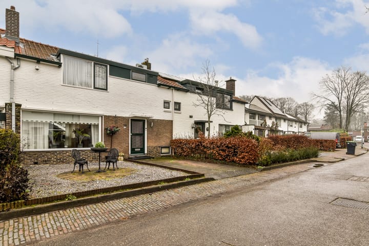 Foto 17 van Wethouder van Olstweg 12