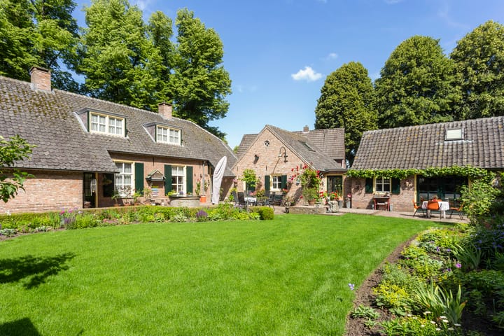 Foto 48 van O.-L.-Vrouwestraat 65