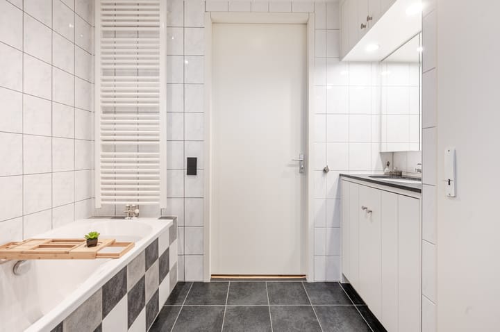 Foto 23 van De Heerdtweg 30