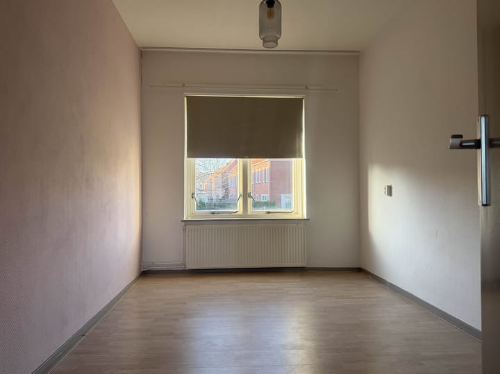 Foto 10 van Julianalaan 81