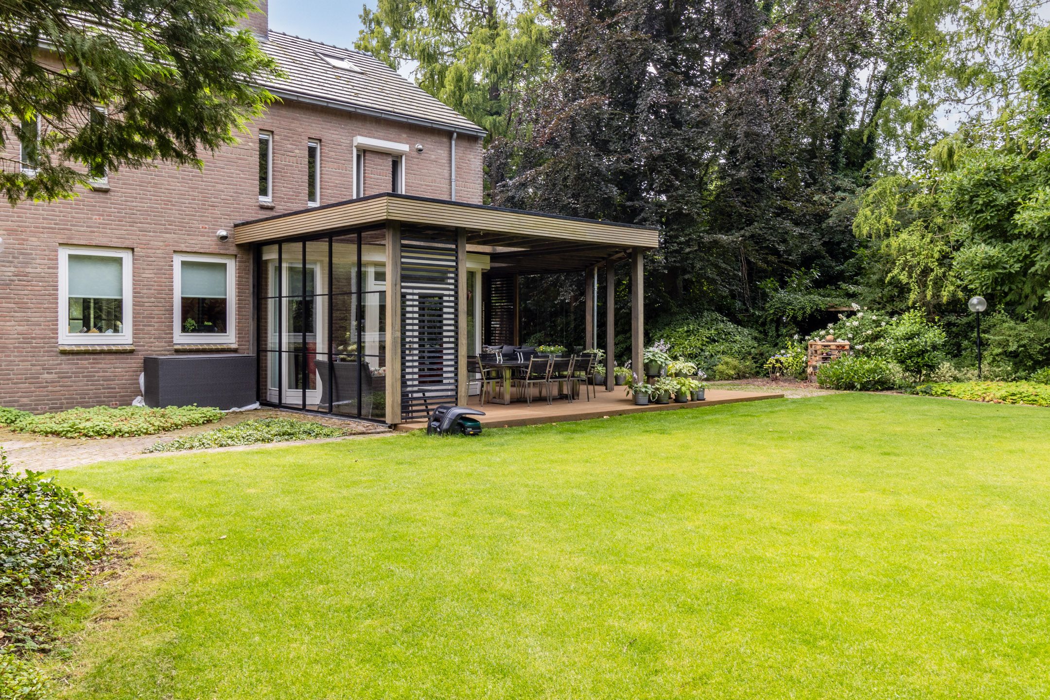 Foto 60 van van Steenhuijslaan 9