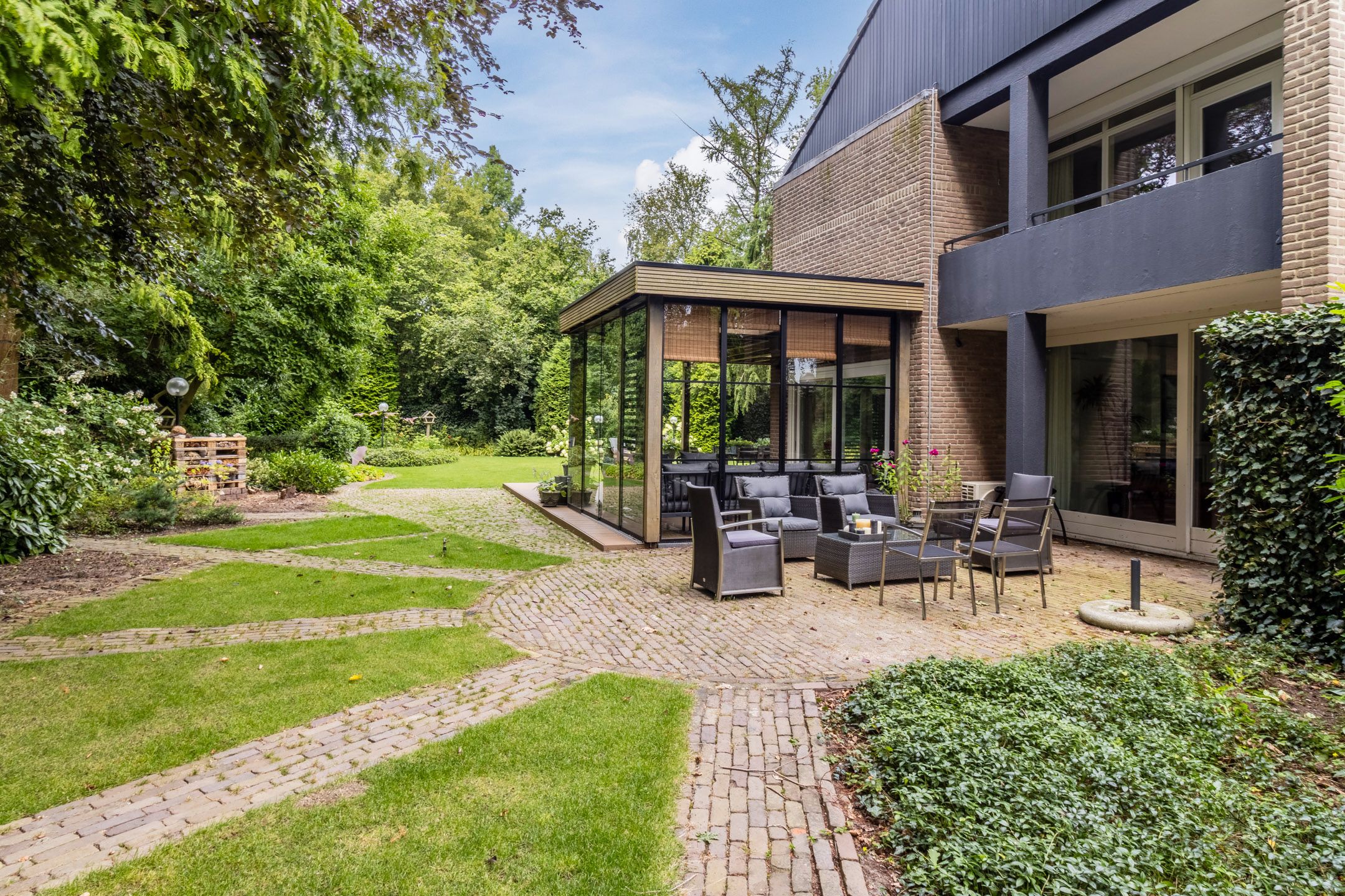 Foto 63 van van Steenhuijslaan 9