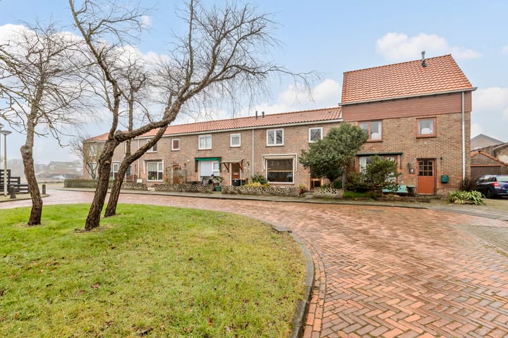 Photo 41 of Graaf Dirkplein 17