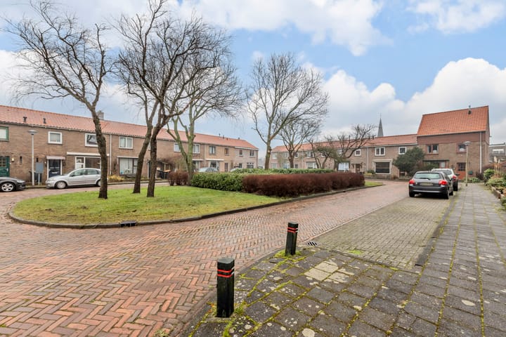 Photo 42 of Graaf Dirkplein 17