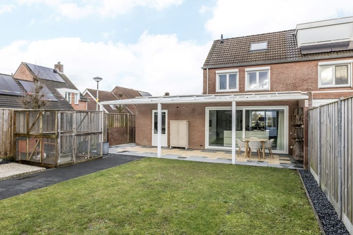 Foto 23 van Pastoor Hutschemakersstraat 40