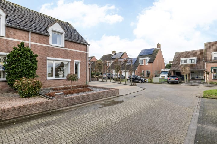 Foto 41 van Pastoor Hutschemakersstraat 40