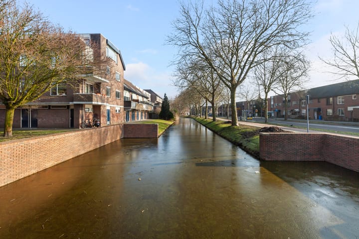 Foto 37 van Barcelonastraat 33