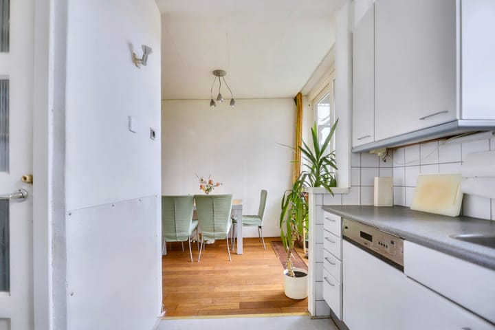 Photo 14 of Coornhertstraat 5