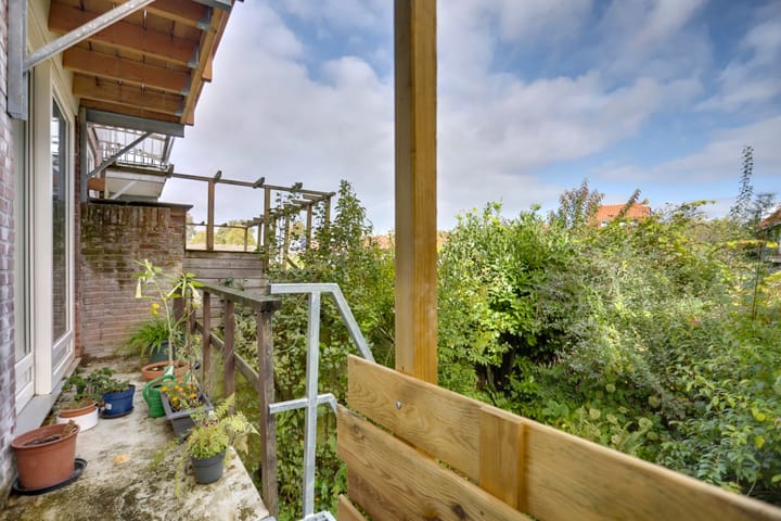 Photo 41 of Coornhertstraat 5