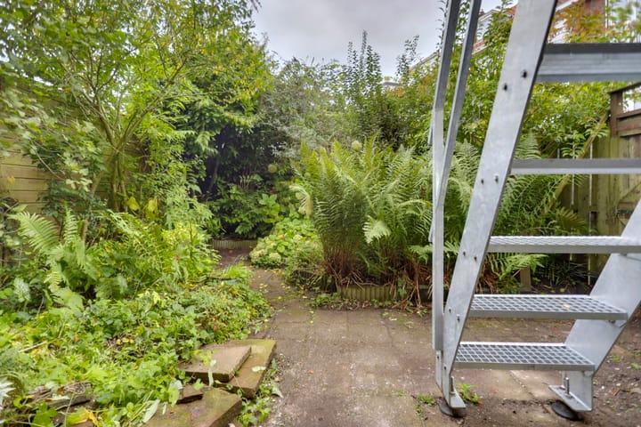 Photo 42 of Coornhertstraat 5