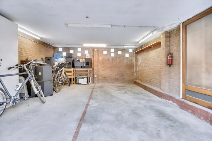 Photo 47 of Coornhertstraat 5