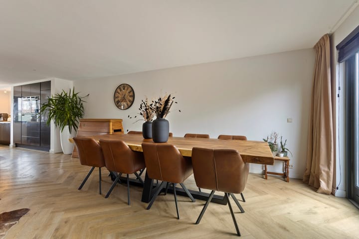 Foto 28 van Ina Boudierstraat 49