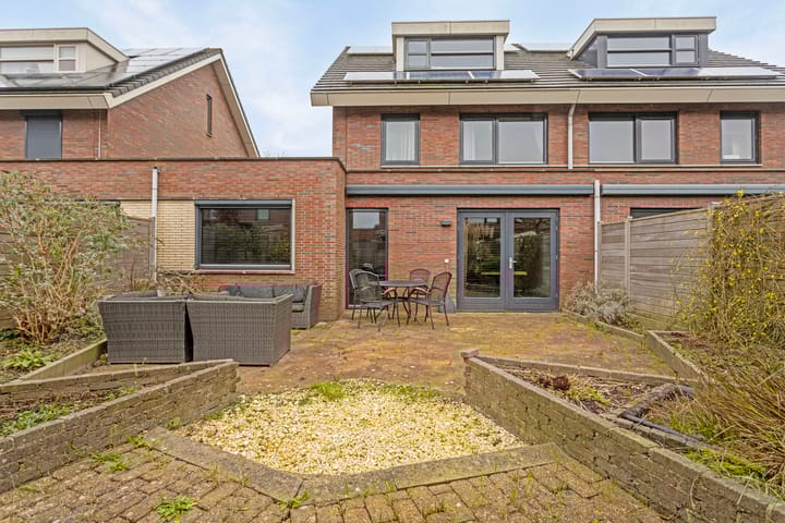 Foto 46 van Ina Boudierstraat 49