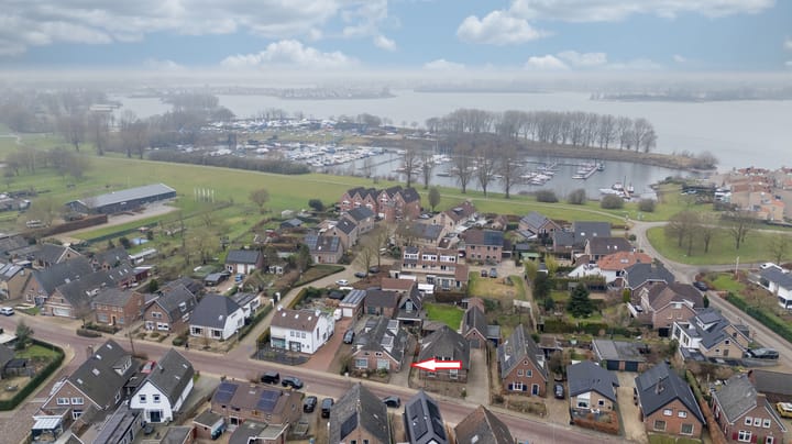 Photo 45 of Meentsestraat 12