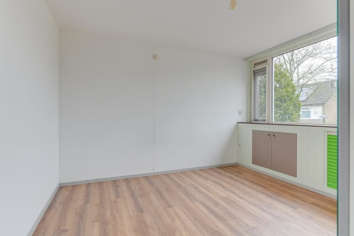 Foto 4 van van Vosbergenlaan 17