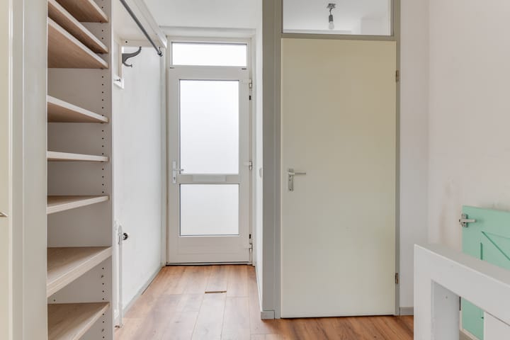 Foto 7 van van Vosbergenlaan 17