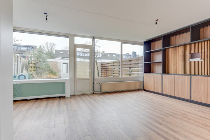 Foto 9 van van Vosbergenlaan 17