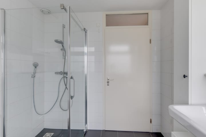 Foto 20 van van Vosbergenlaan 17