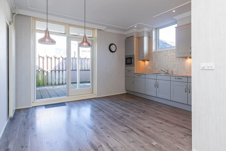 Foto 3 van Prins Hendrikstraat 18