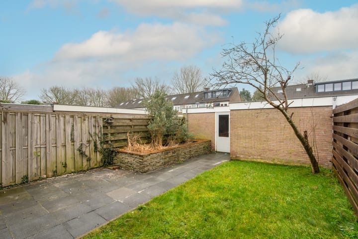 Foto 38 van van Vosbergenlaan 17