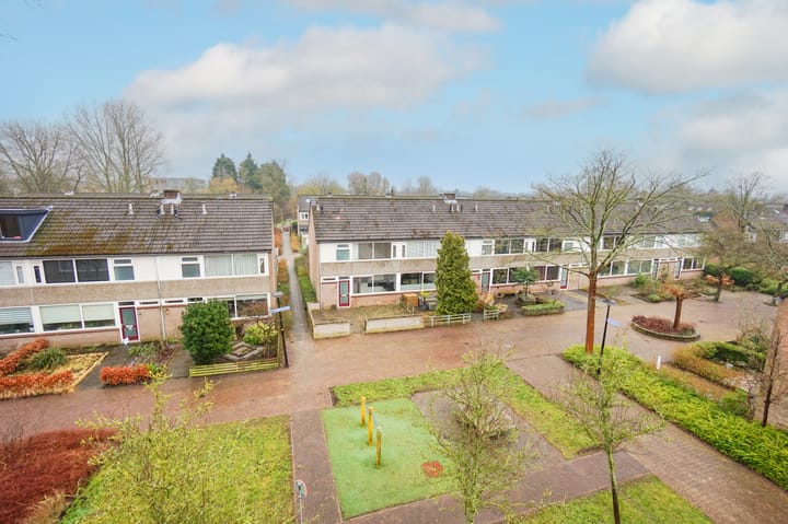 Foto 40 van van Vosbergenlaan 17