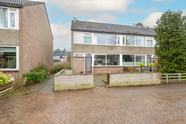 Foto 41 van van Vosbergenlaan 17