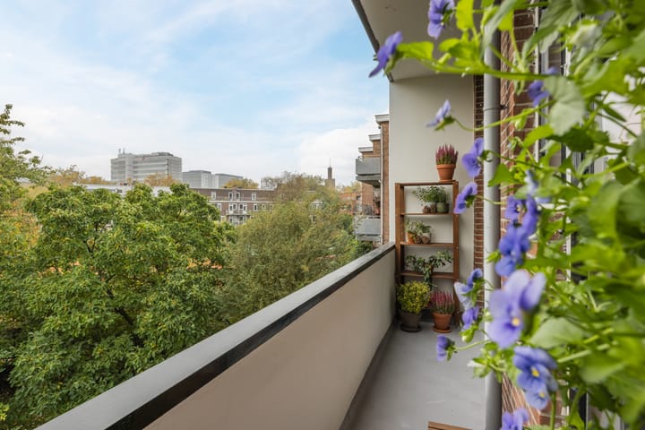 Foto 19 van Breitnerstraat 40-B02