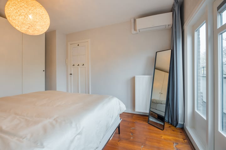 Foto 26 van Breitnerstraat 40-B02